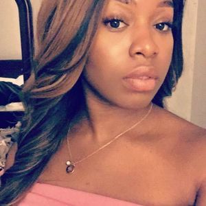 Meet your Posher, Tiffany